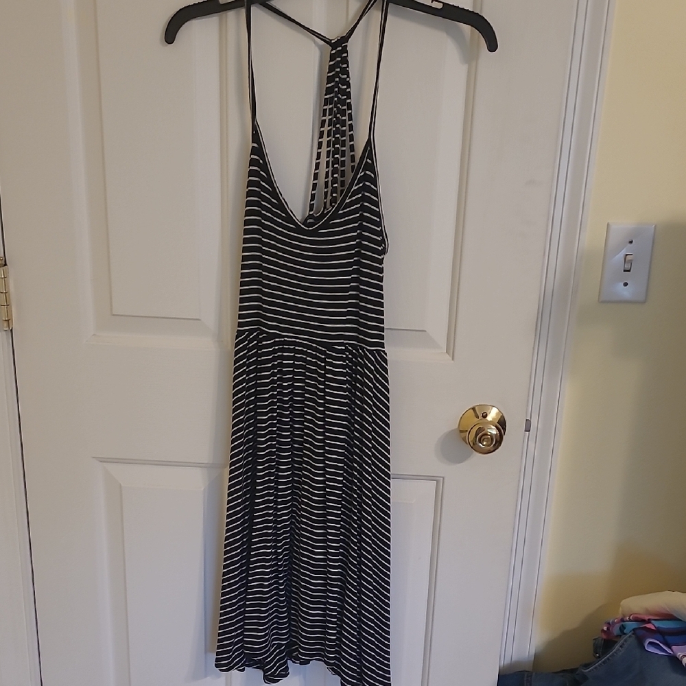 SO Black and White Backless Sundress Sleeveless Halter